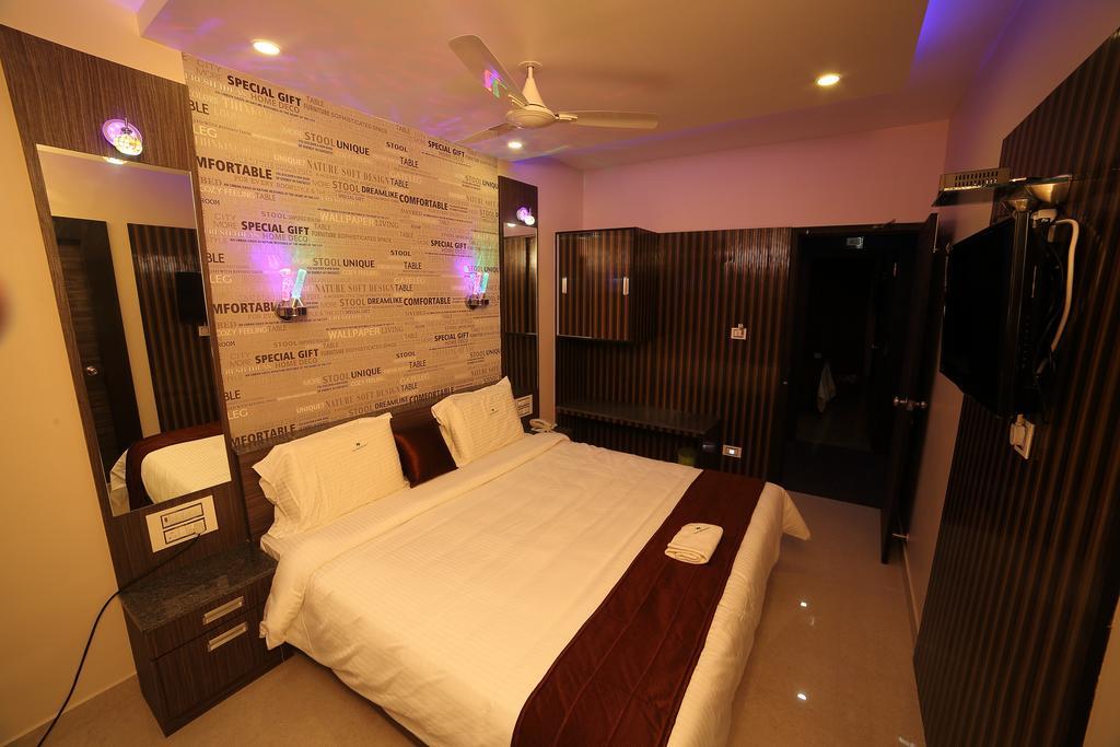 Vijaya Residency - Porur Villa Ченай Екстериор снимка