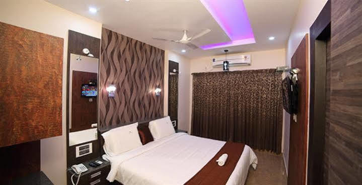 Vijaya Residency - Porur Villa Ченай Екстериор снимка